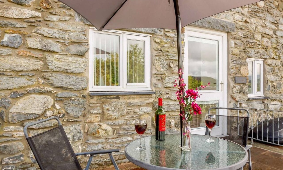 Bala Cottage | 1 Bed in Bala (oc-89369)