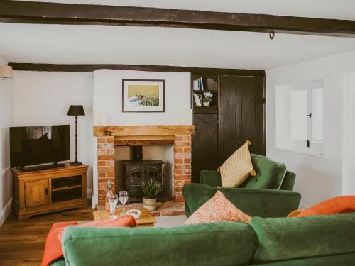 Woodbridge House | 1 Chantry Cottage