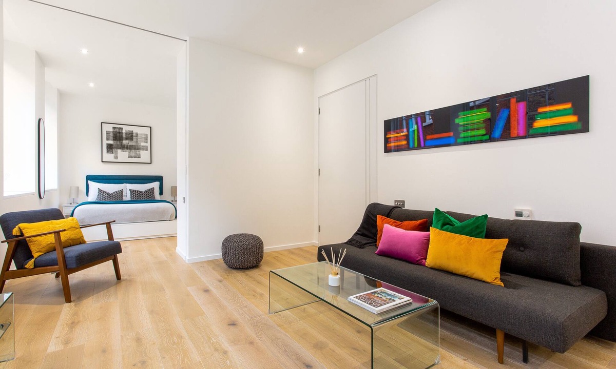 Mayfair Apartment | 2 Bed 2 Bath Apartment Off Regent Street