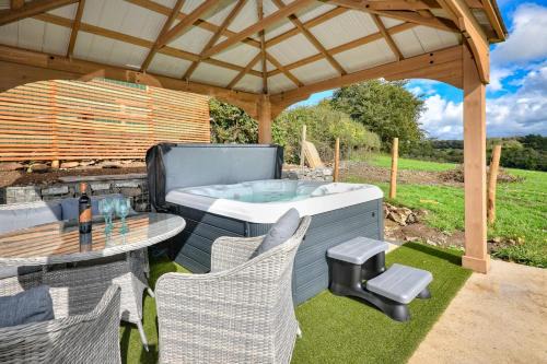 Rhyd-y-clafdy House | 2 Bed in Abererch oc-glwysf
