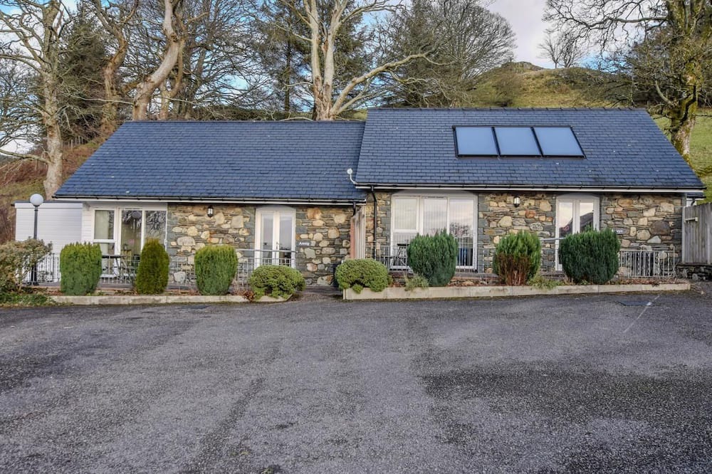Bala Cottage | 2 Bed in Bala (oc-86964)