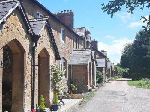 Ilminster House | 2 Bed in Ilminster oc-56523