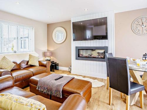 Felinfach House | 2 Bed in Lampeter oc-75211