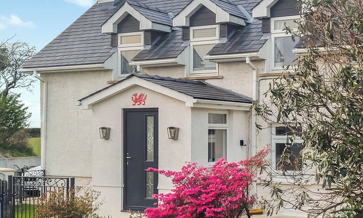 Llanfyrnach Cottage | 2 bedroom accommodation in Llanfyrnach