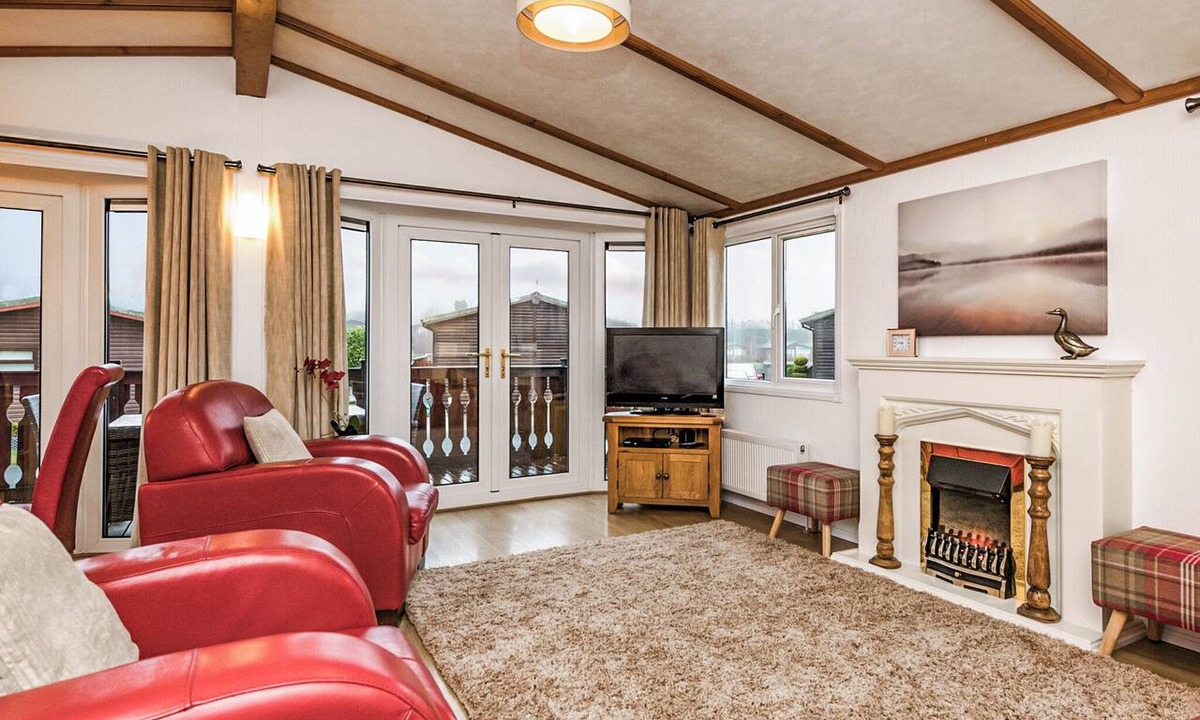 Carnforth Ski Chalet | 2 bedroom accommodation in Carnforth