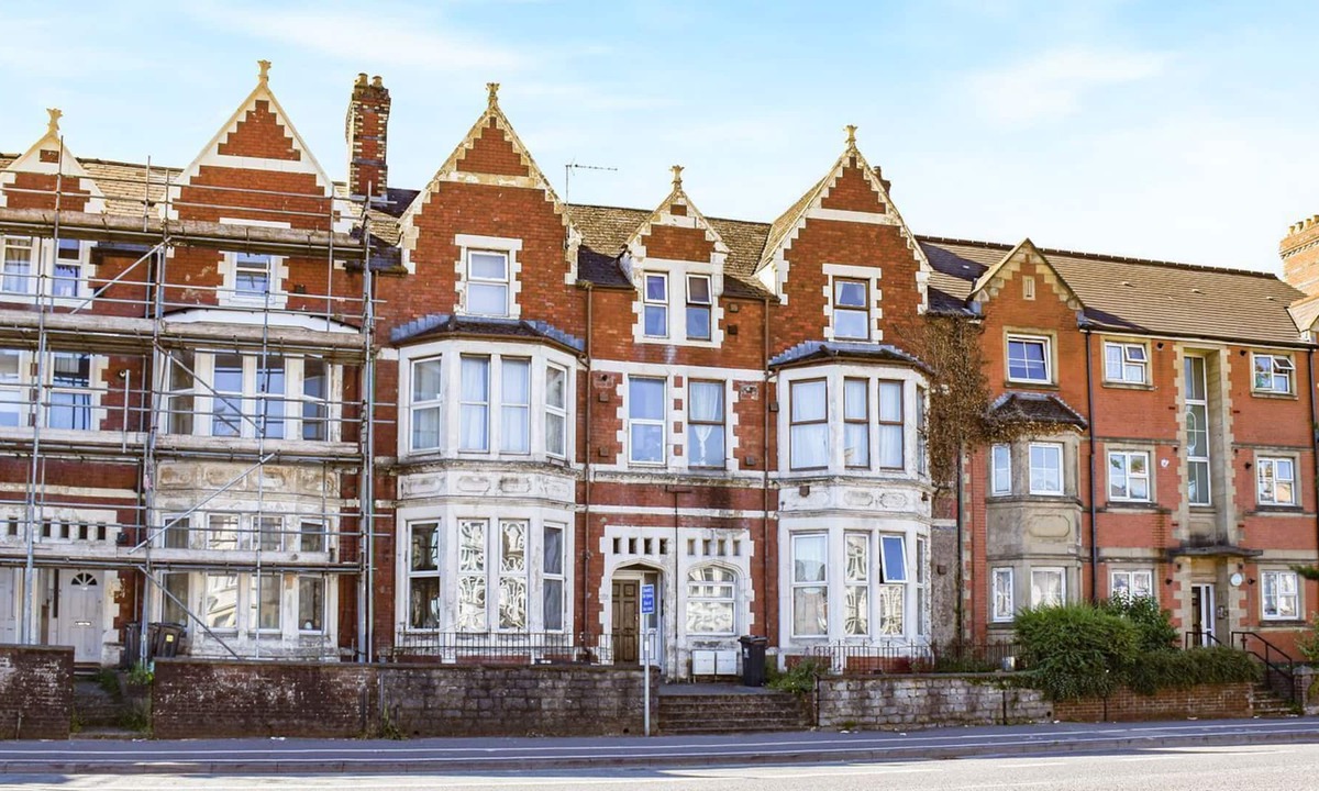 Adamsdown Cottage | 2 bedroom accommodation in Cardiff