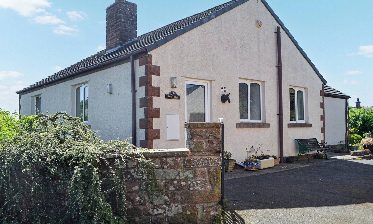 Wing Cottage | 2 bedroom accommodation in Smithfield, near Carlisle