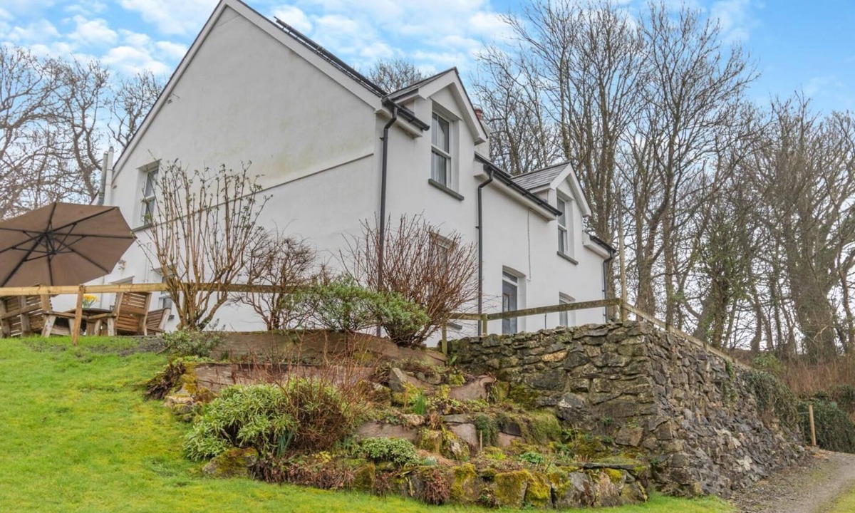 Clarbeston Road Cottage | 3 Bed in Tufton (oc-m30956)
