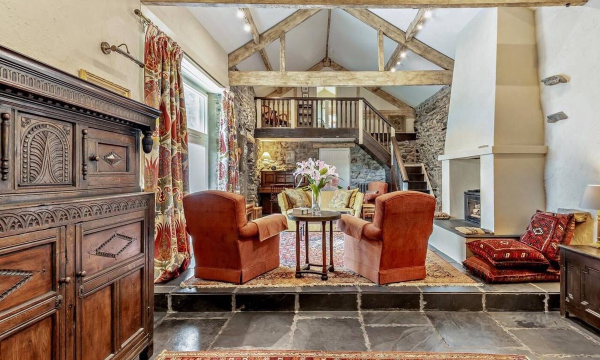 Kentmere Cottage | 4 Bed in Kendal (oc-sz535)