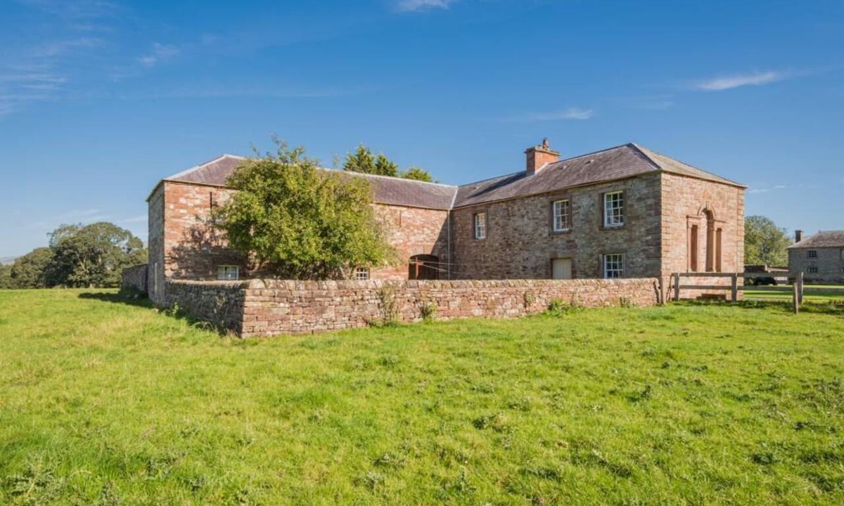 Penrith Cottage | 4 Bed in Penrith (oc-sz383)