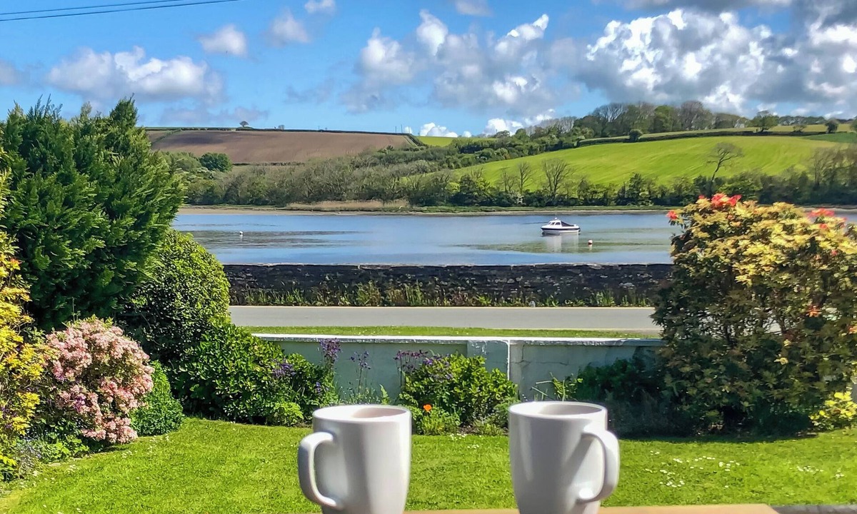 St Dogmaels Cottage | 4 bedroom accommodation in St Dogmaels, near Cardigan