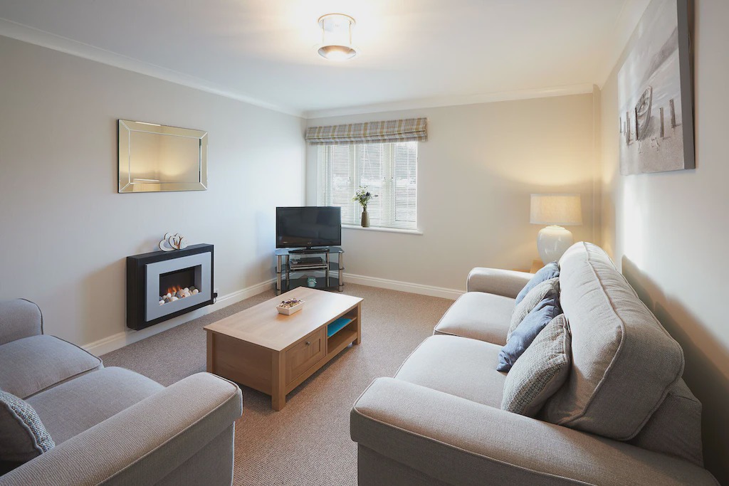 Whitby Apartment | Anchors Down