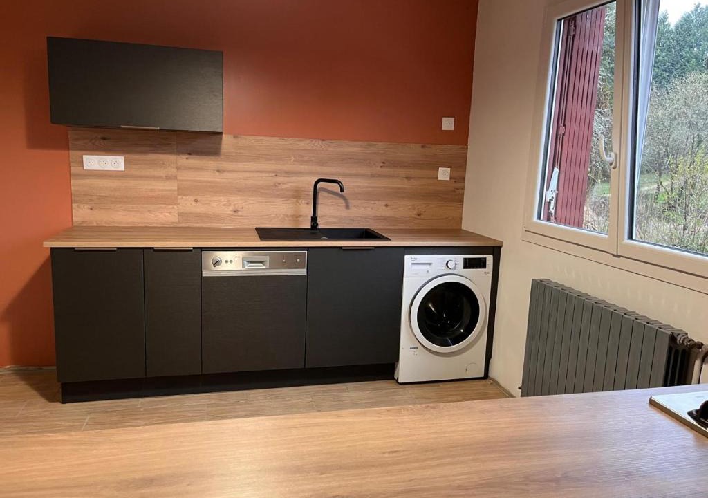 Compreignac Apartment | Appartement La Marmotte Compreignac