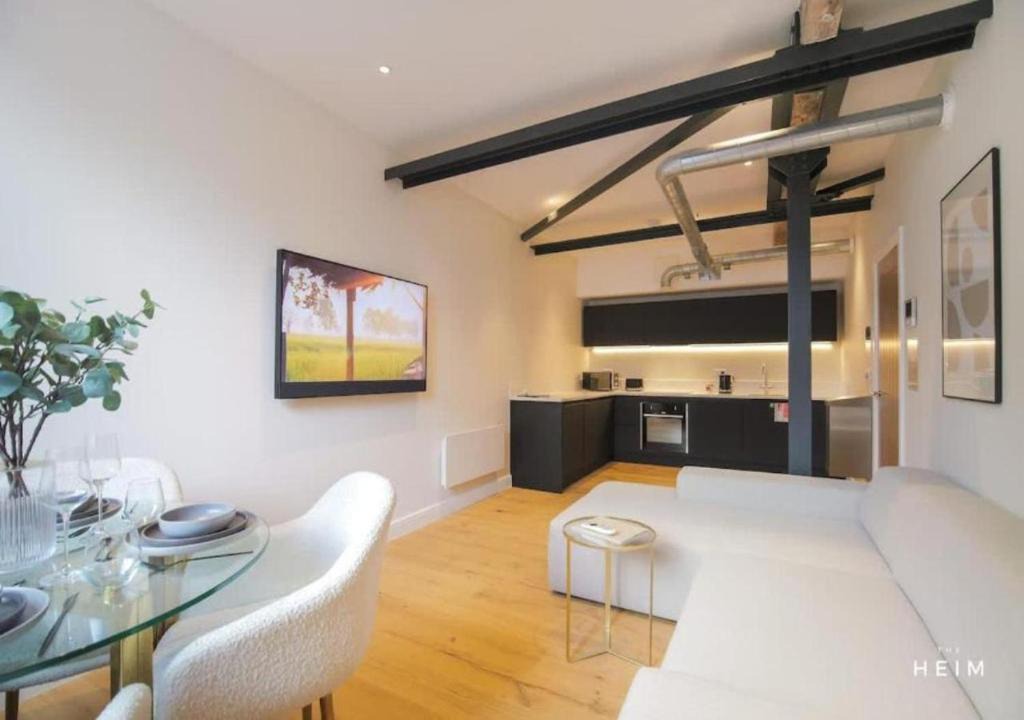 Manchester City Centre Apartment | Aria at The Heim