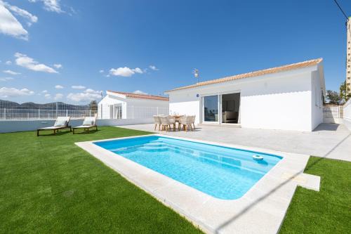 Estacion de Cartama House | Atalaya House Private Pool Blue by AORA STAY
