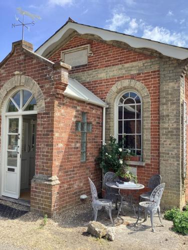 Darsham House | Basils Bolthole