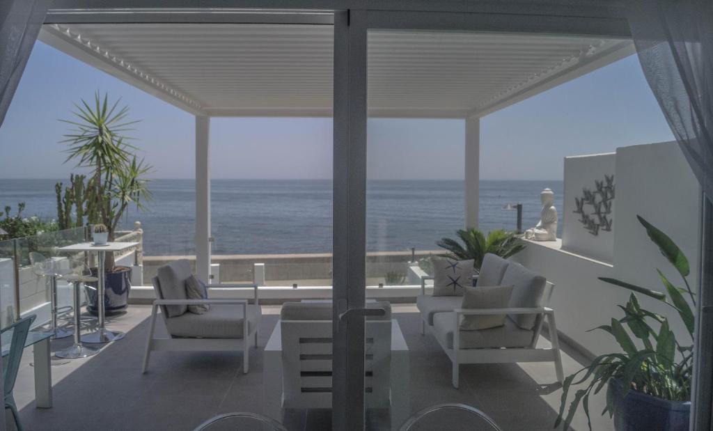 Bahia Dorada House | Beach-Front Bahia Dorada