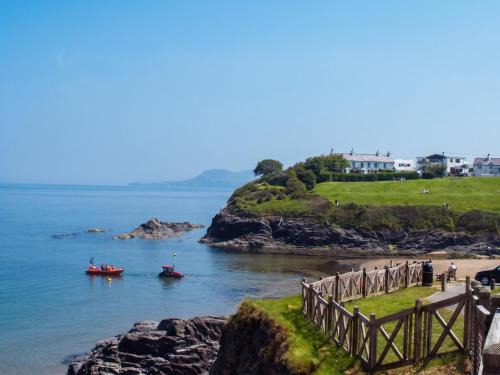 Aberporth House | Beach Retreat