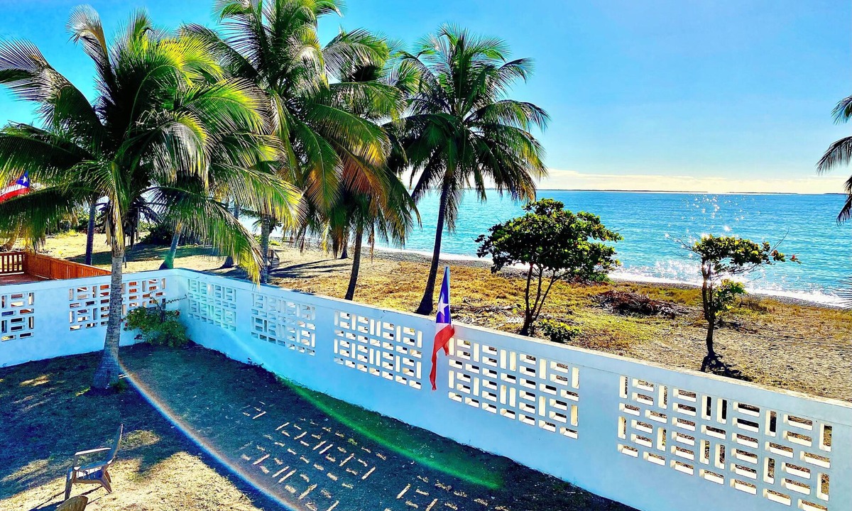 Jauca II Villa | Beachfront Bliss: Spacious 5-Bedroom, 2-Bath Escape with Stunning Ocean Views