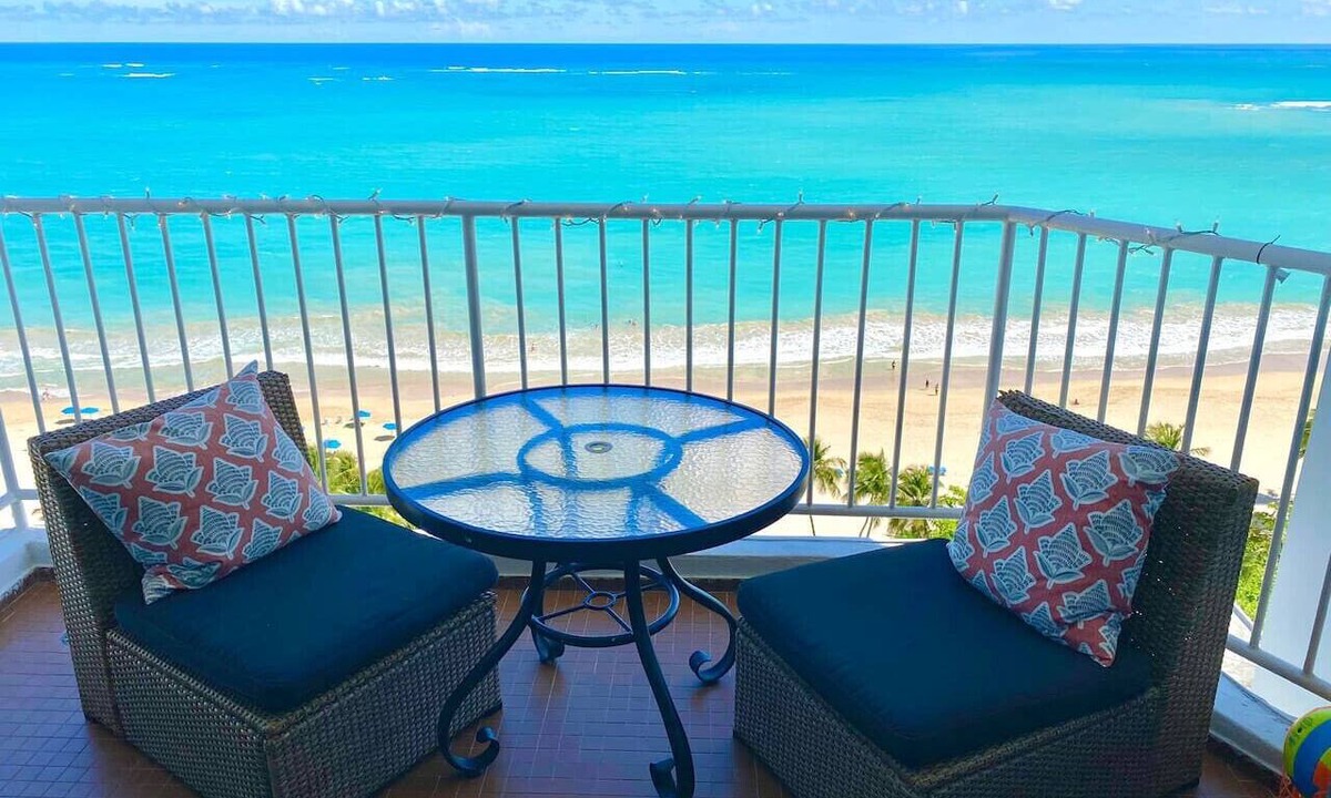 Isla Verde Condo | Beachfront Lux Gem in of Isla Verde Walk 2 Eat