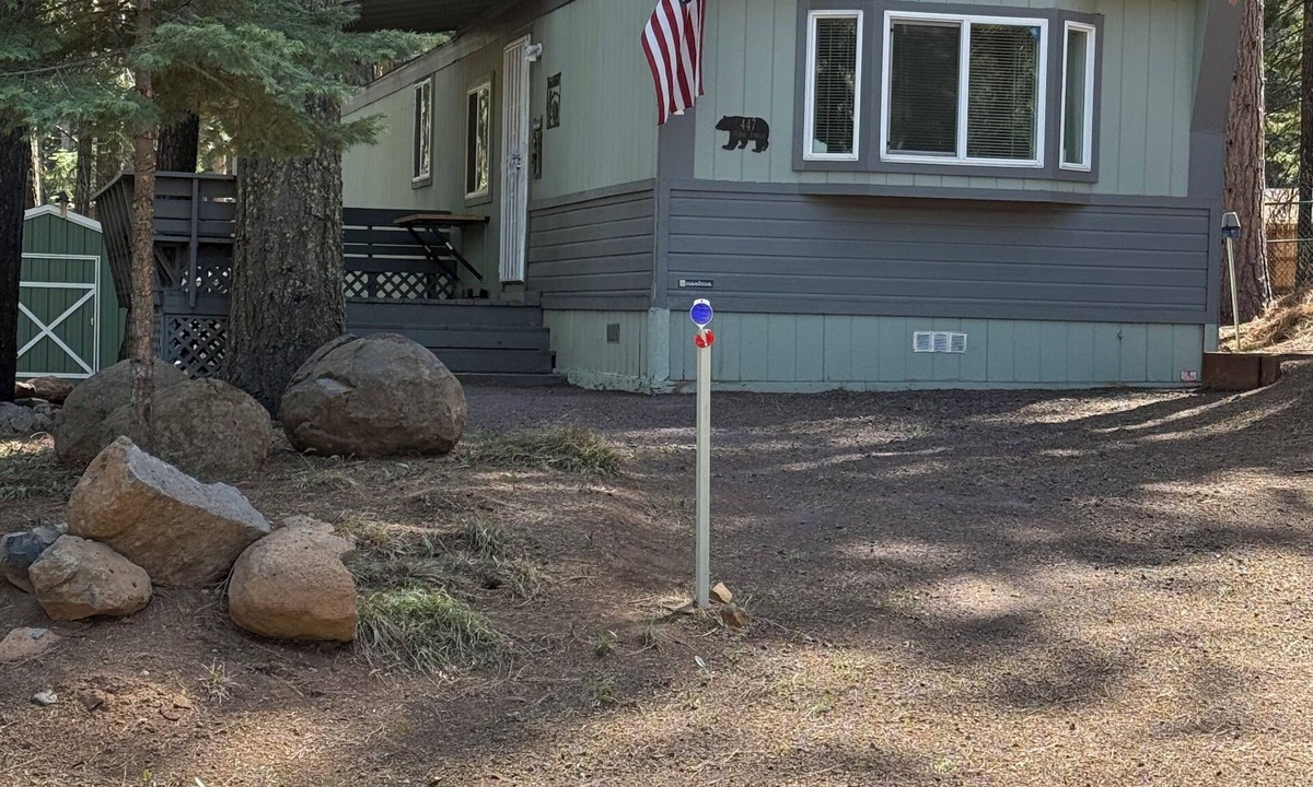 Peninsula Village House | Bear Necessities n2 bed 2 bath located on the Peninsula at Lake Almanor Ca.