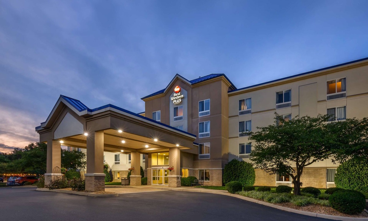 Waynesboro Hotel | Best Western Plus Waynesboro Inn & Suites Conference Center