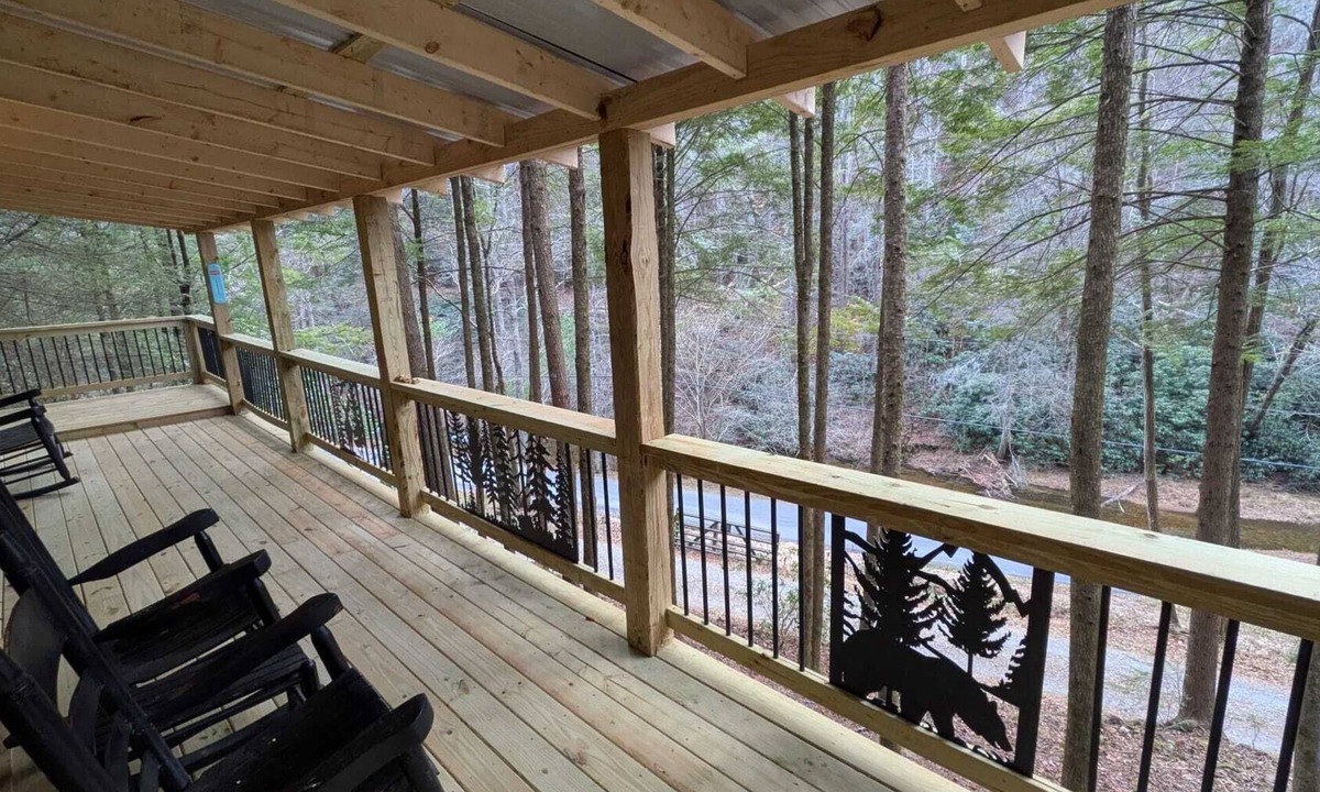 Cherry Log Cabin | Big Creek Hide Away