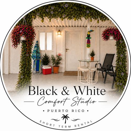 Monacillo Apartment | Black & White Comfort Studio