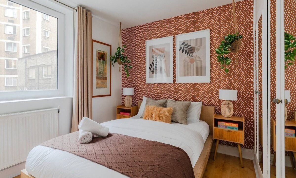 Brompton & Hans Town Apartment | Bright Stylish Studio in South Kensington!