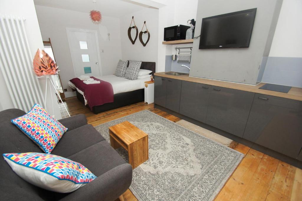 Brighton Apartment | Brighton Abode - by Brighton Holiday Lets