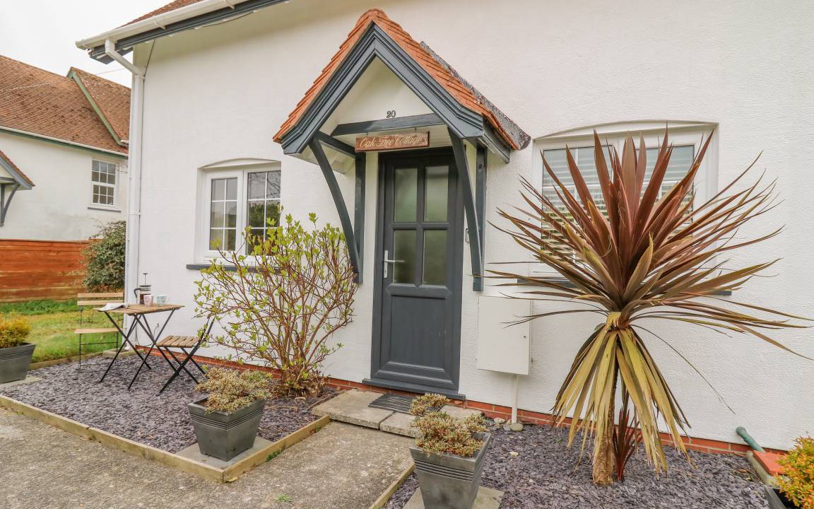 Aberporth Cottage | Cabin ∙ 2 bedrooms ∙ 4 guests