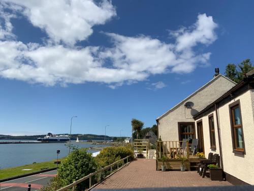 Cairnryan Bed & Breakfast | Cairnryan Bed and Breakfast