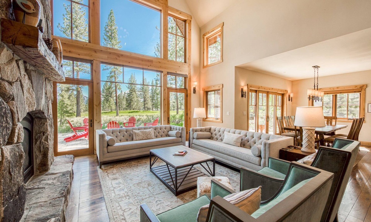 Truckee House | Caleb's Luxury Old Greenwood 3 BR Plus Loft with Gym and Hot tub Access and Dog OK