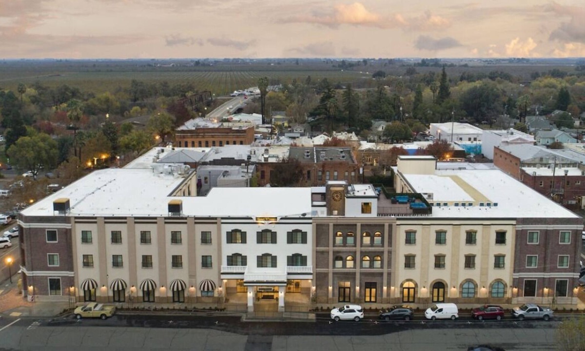 Winters House | Cali Adventure! Luxurious Studio Unit, Minutes from The Yolo County w/ Fireplace