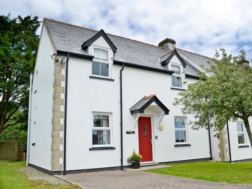 Lydstep House | Captain's Lodge - Uk6732