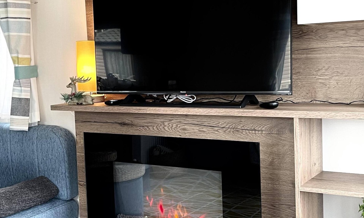 Bembridge Cabin | Captivating 2-bed 2021 Caravan in Isle of Wight