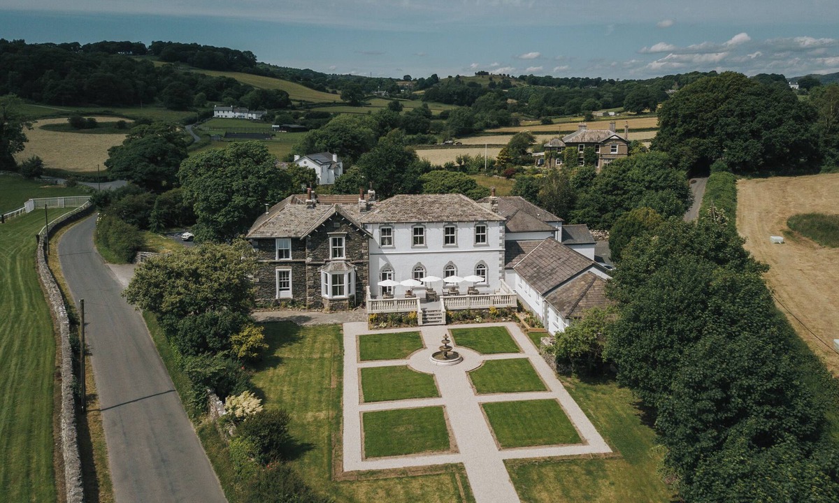 Cartmel Hotel | Cartmel Old Grammar