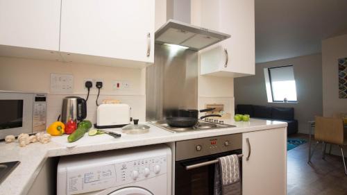 Southampton City Centre Apartment | Castle Point Apartments Southampton Premier Lodge