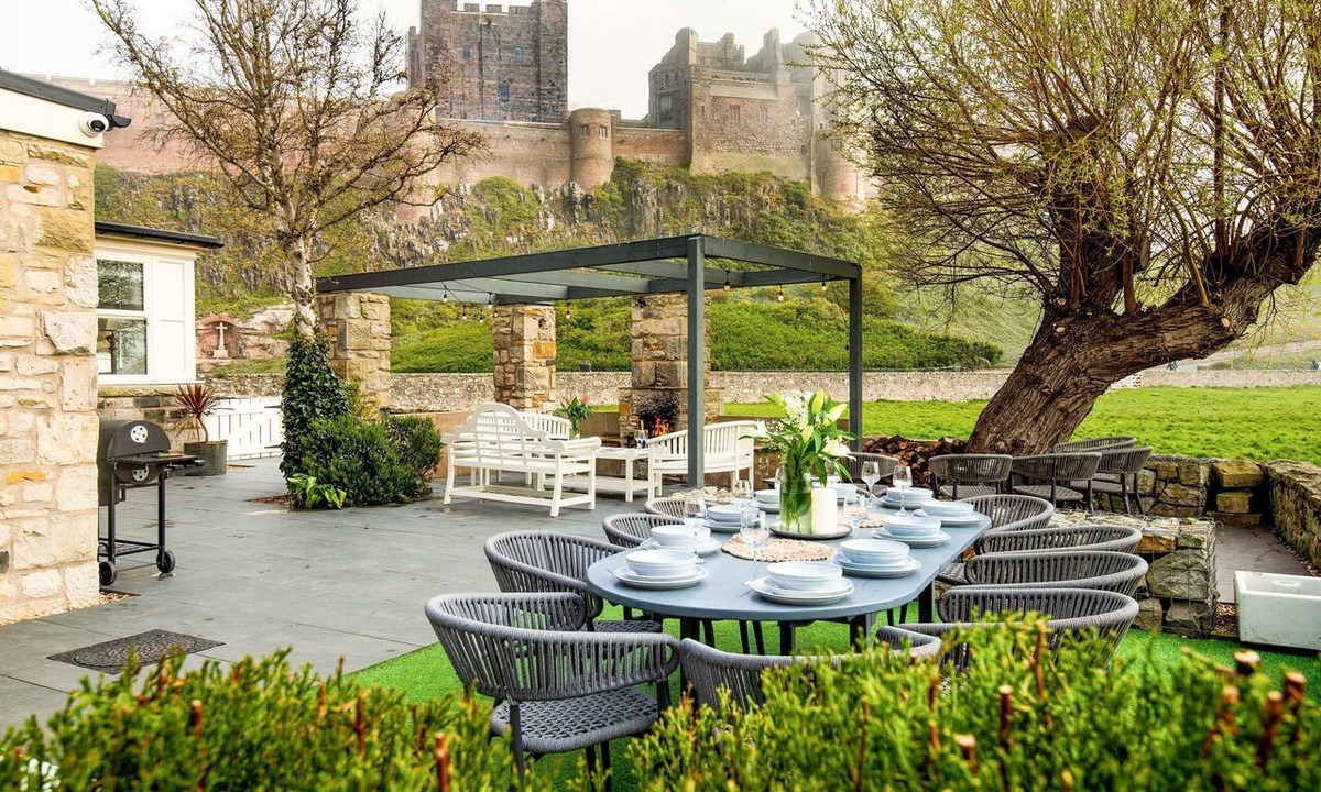 Bamburgh Cottage | Castle View - sleeps 16 guests in 8 bedrooms