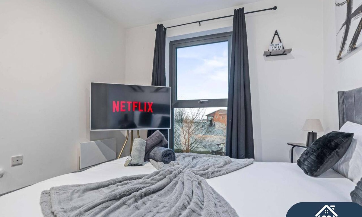 Birmingham City Centre Apartment | Central Location | 10 minute walk to Bullring
