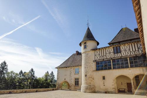 Couzeix Bed & Breakfast | Château du Mas de l'Âge