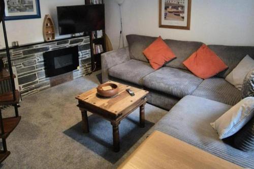Mevagissey House | Charming 2-Bedroom Cornish Cottage in Mevagissey