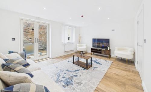 St Neots Apartment | Charming Wootton
