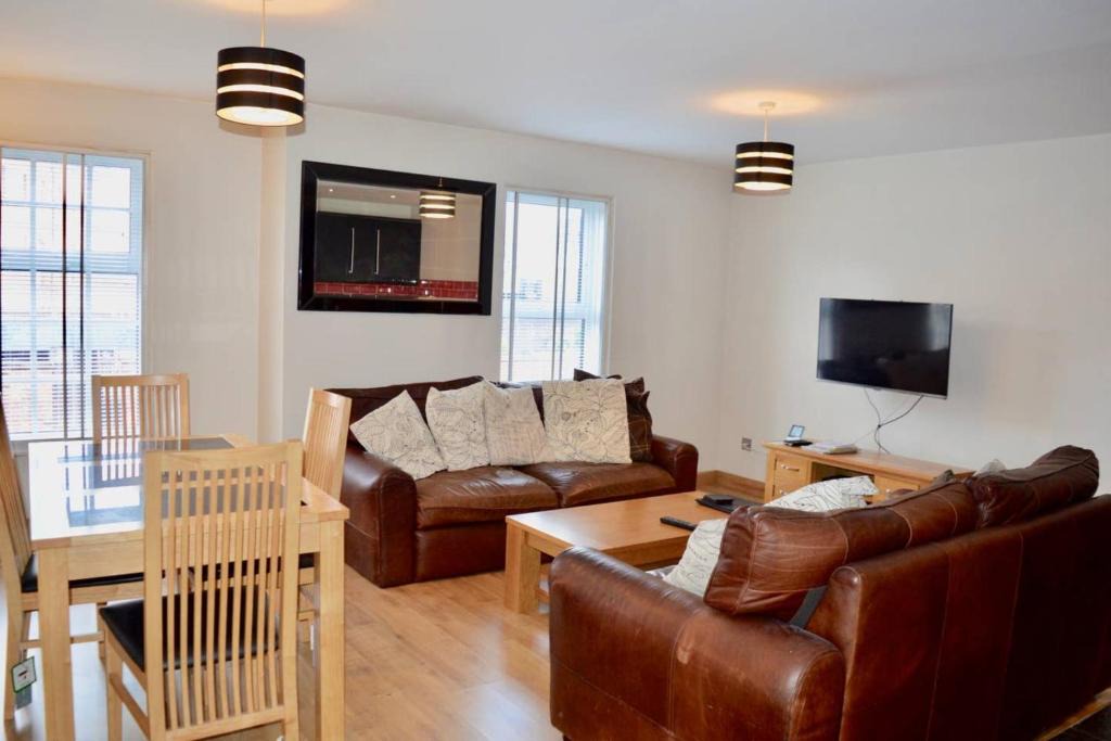 Castlefield Apartment | Comfortable 2 Bedroom Manchester City Centre Apartment
