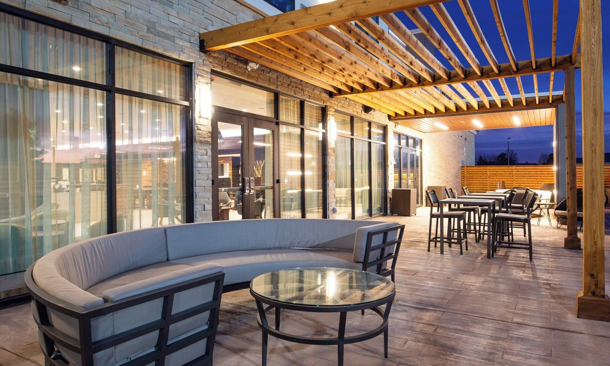 Olathe Hotel | Courtyard by Marriott Kansas City Olathe