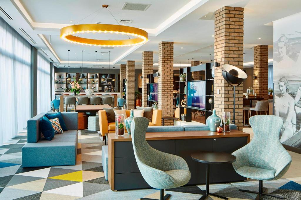 Milton Hotel | Courtyard by Marriott Oxford South