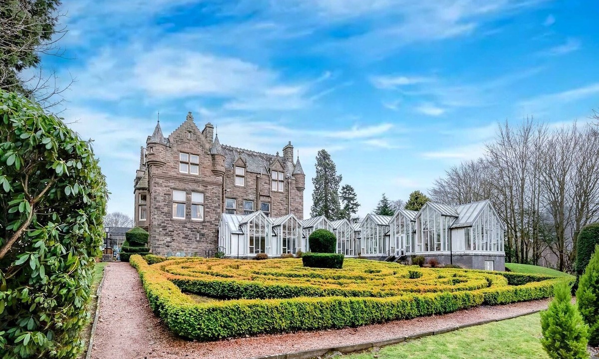 Glenisla Hotel | Deluxe Family studio