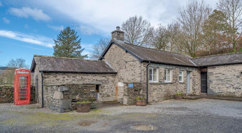 Near Sawrey Apartment | Derwentwater at the Graythwaite Estate