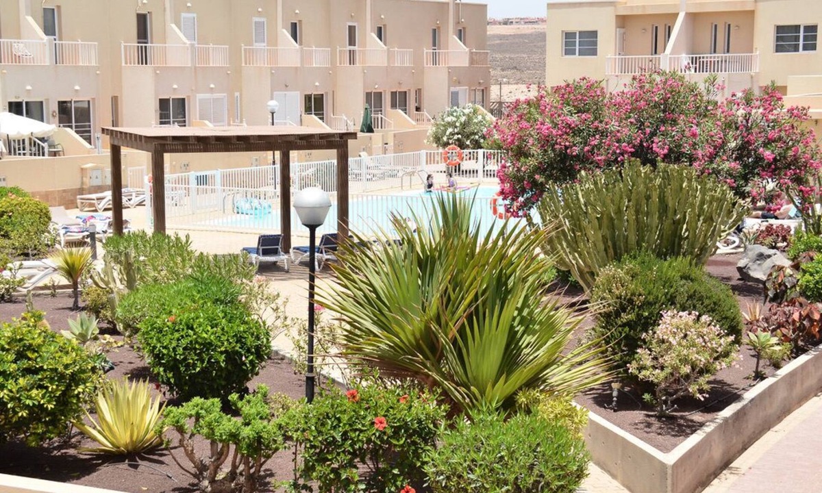 Castillo Caleta de Fuste House | Discover your perfect escape, unwind, relax, cherish the memories! Beach 5mins