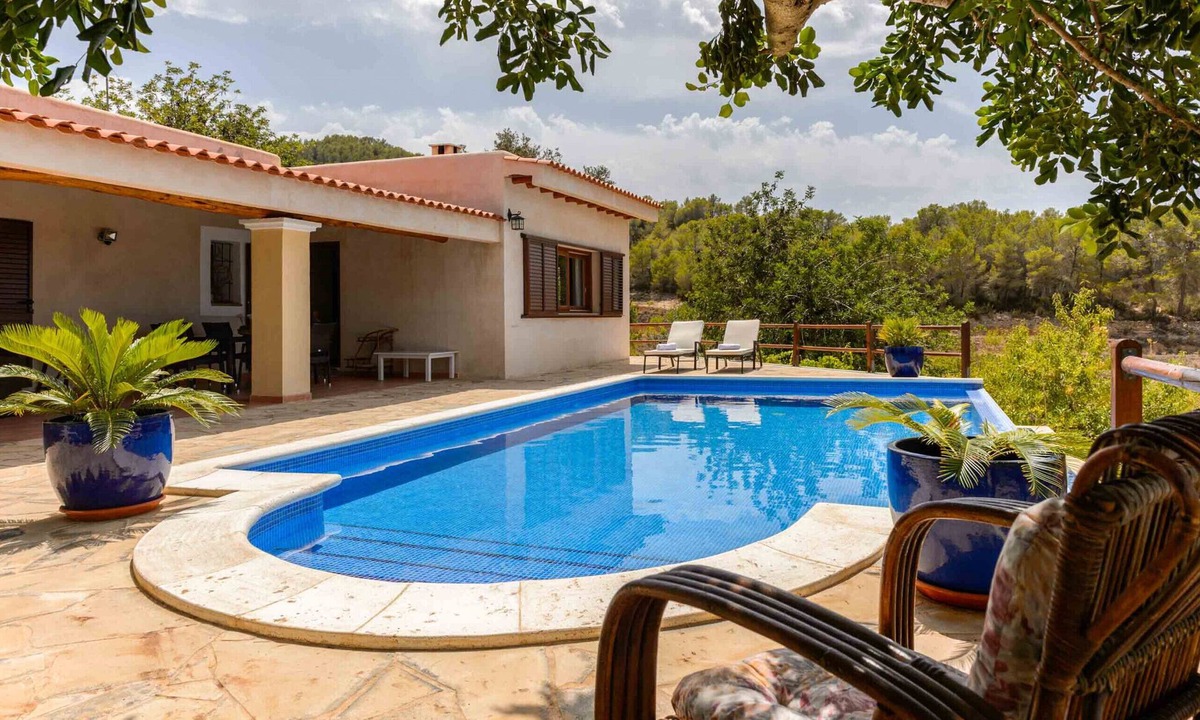 Sant Agusti des Vedra Cottage | CASA BERRY